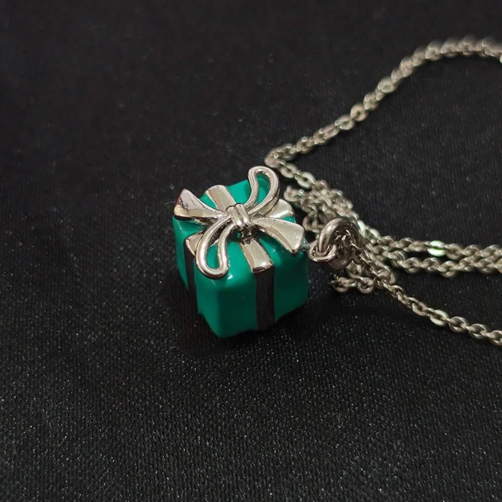 Tiffany Blue Gift Box Necklace - Picture 2 of 6